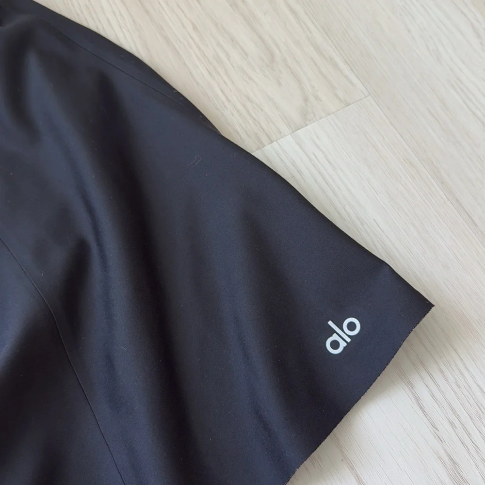 Alo Airlift down the line tennis skirt Small worn once